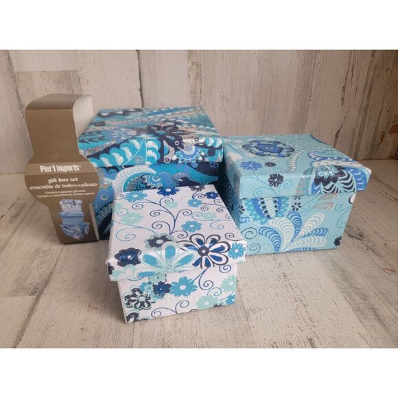 Pier 1 blue gift box set swirl flower Xmas decor - Picture 1 of 5